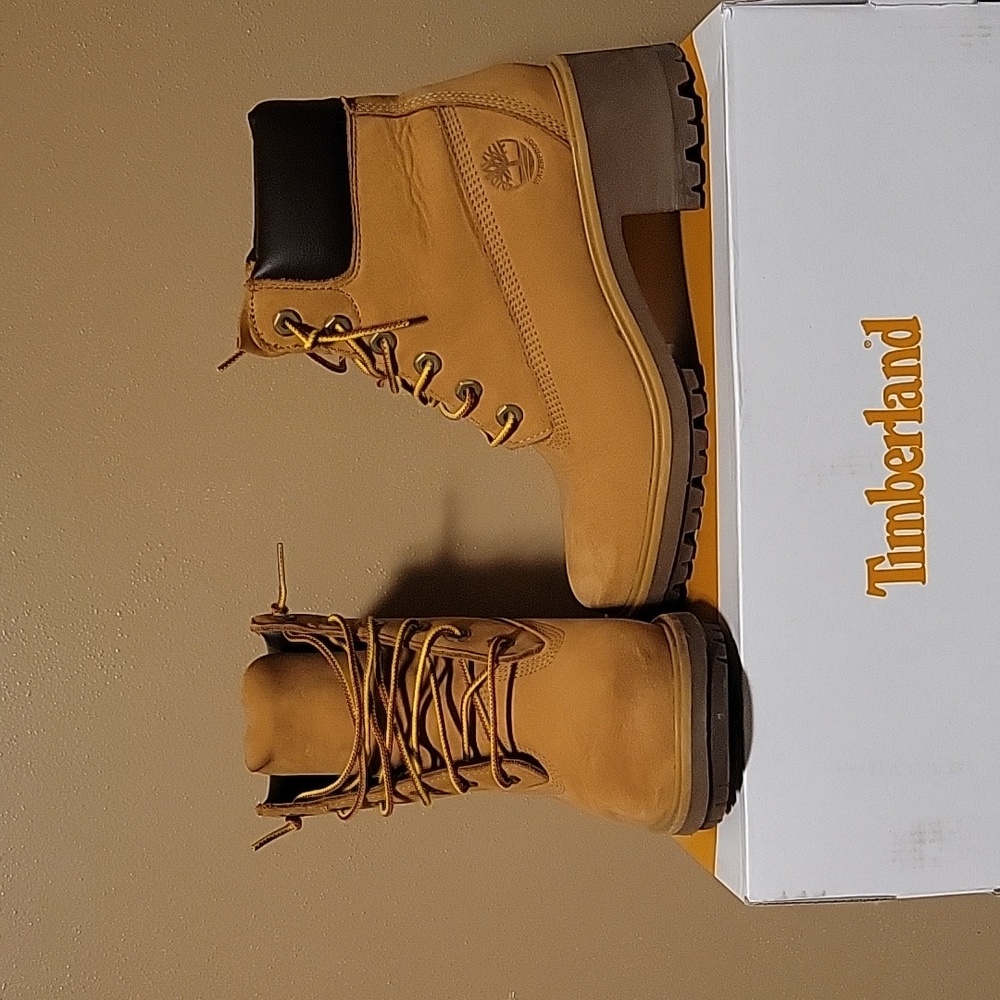 Women Timberland boots